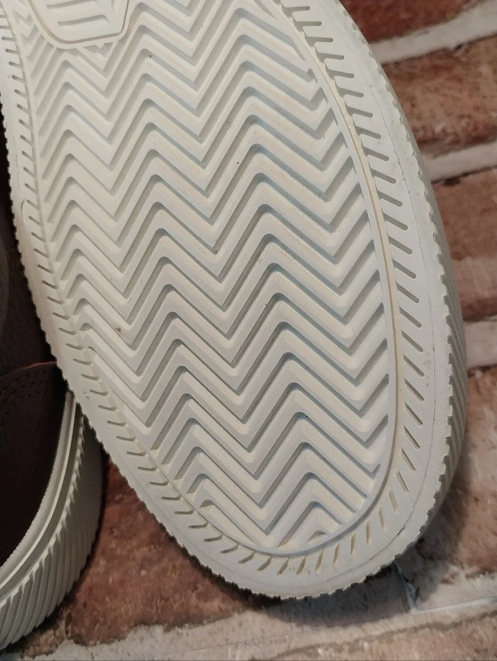 Pre-owned Cariuma Prem Leather Slip On - Picture 8 of 12